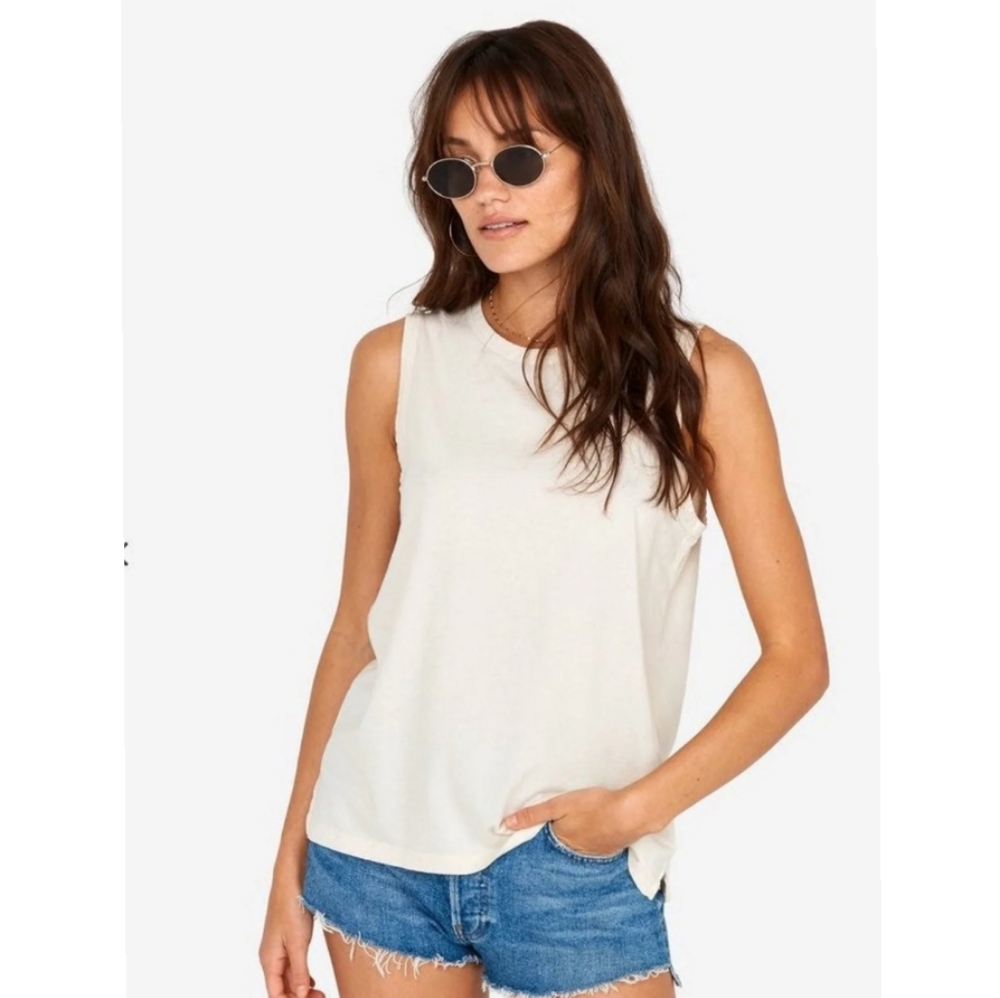 Mate the label tank